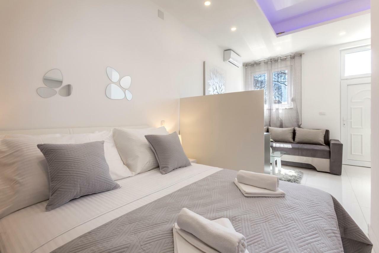 Studio Apartments Twins Split Zewnętrze zdjęcie