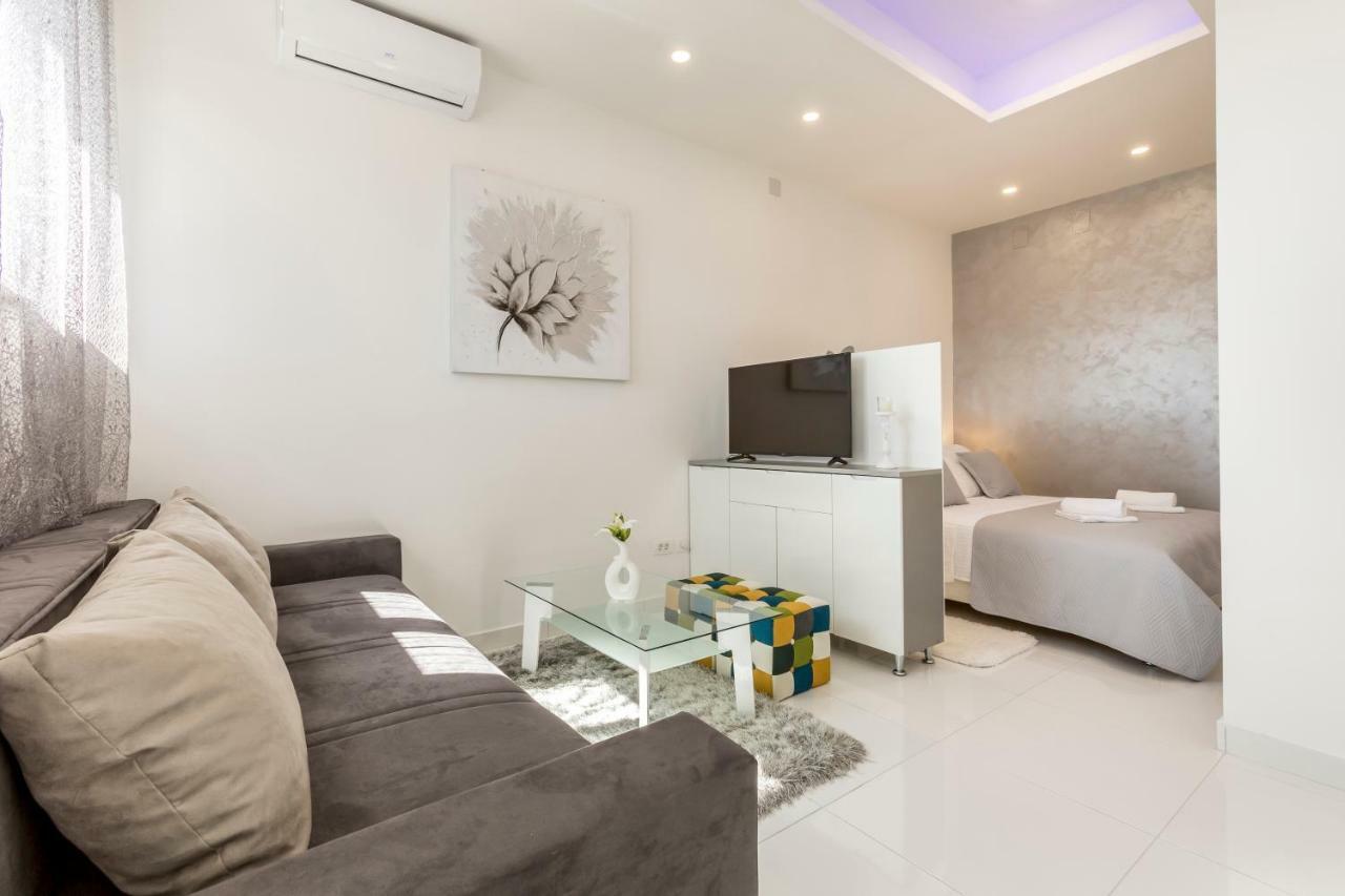 Studio Apartments Twins Split Zewnętrze zdjęcie