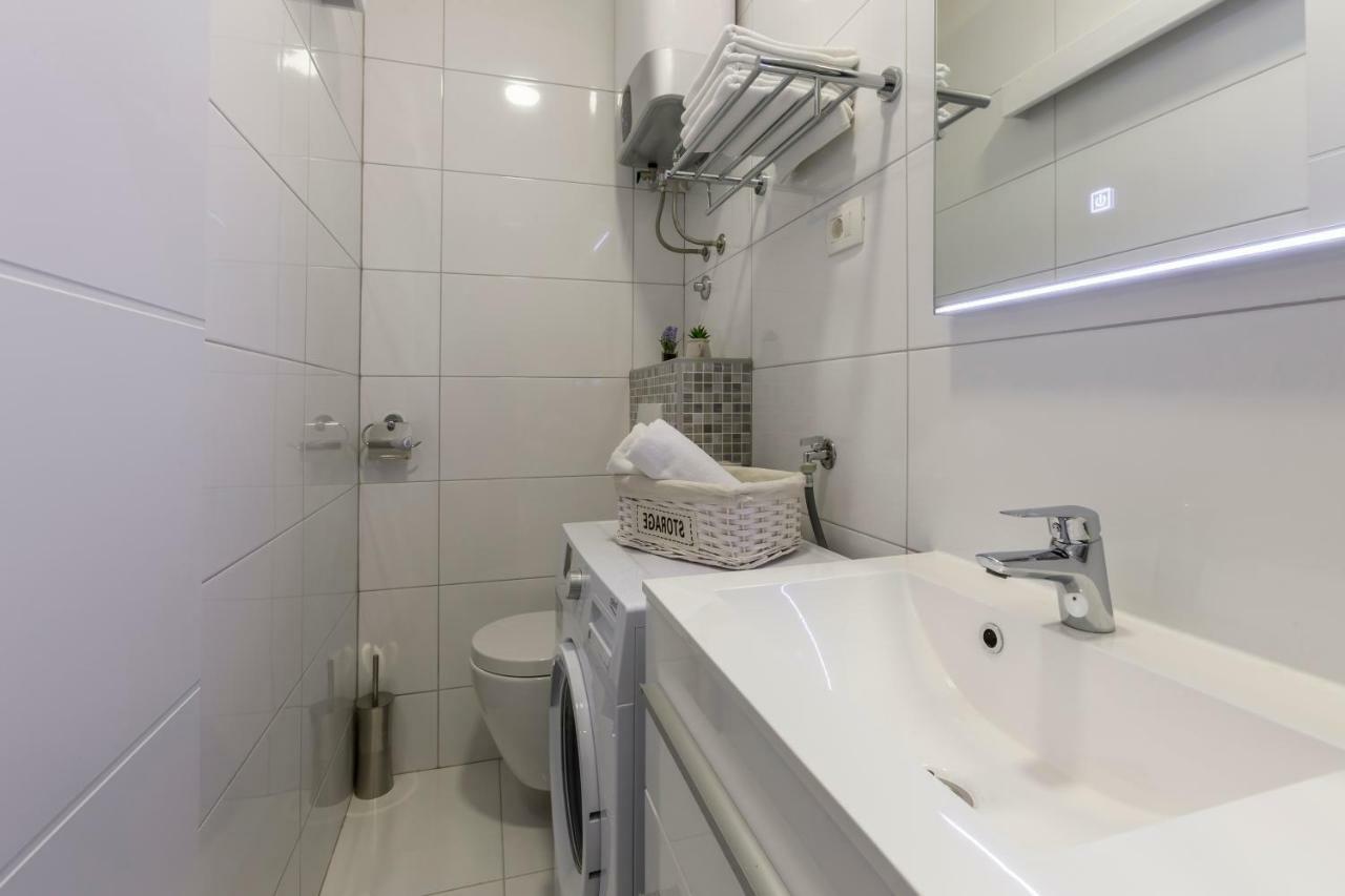 Studio Apartments Twins Split Zewnętrze zdjęcie