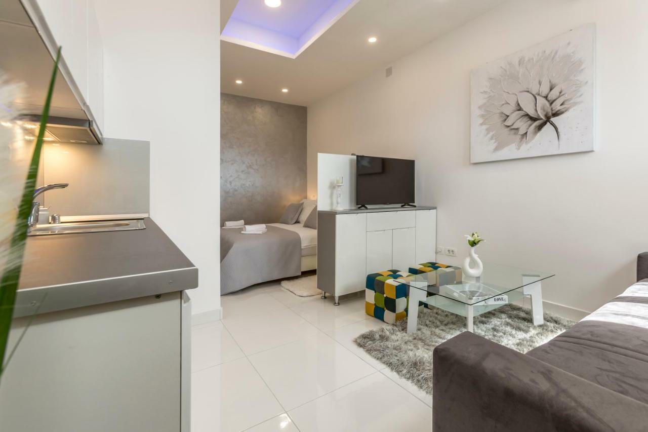 Studio Apartments Twins Split Zewnętrze zdjęcie