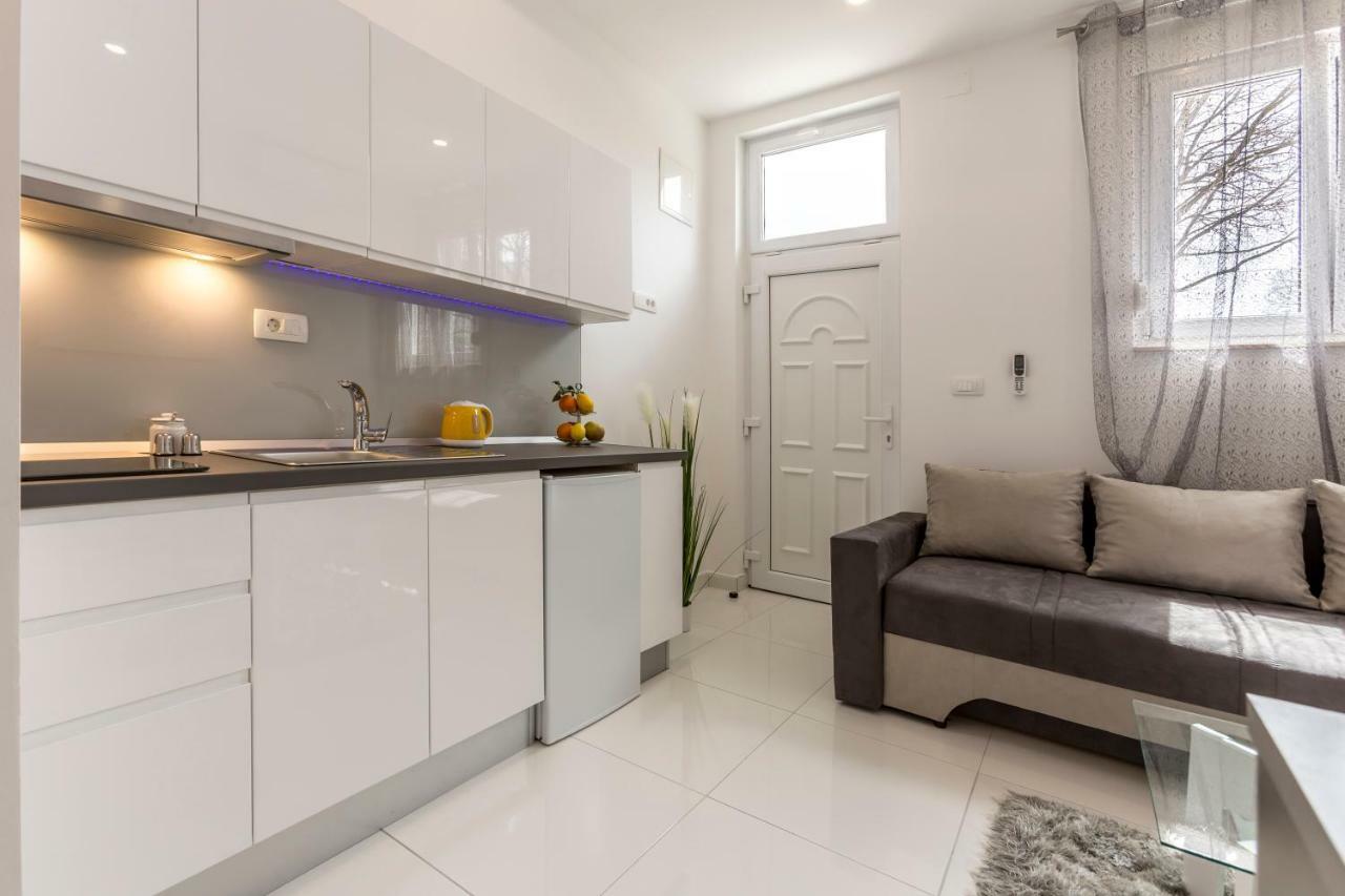 Studio Apartments Twins Split Zewnętrze zdjęcie